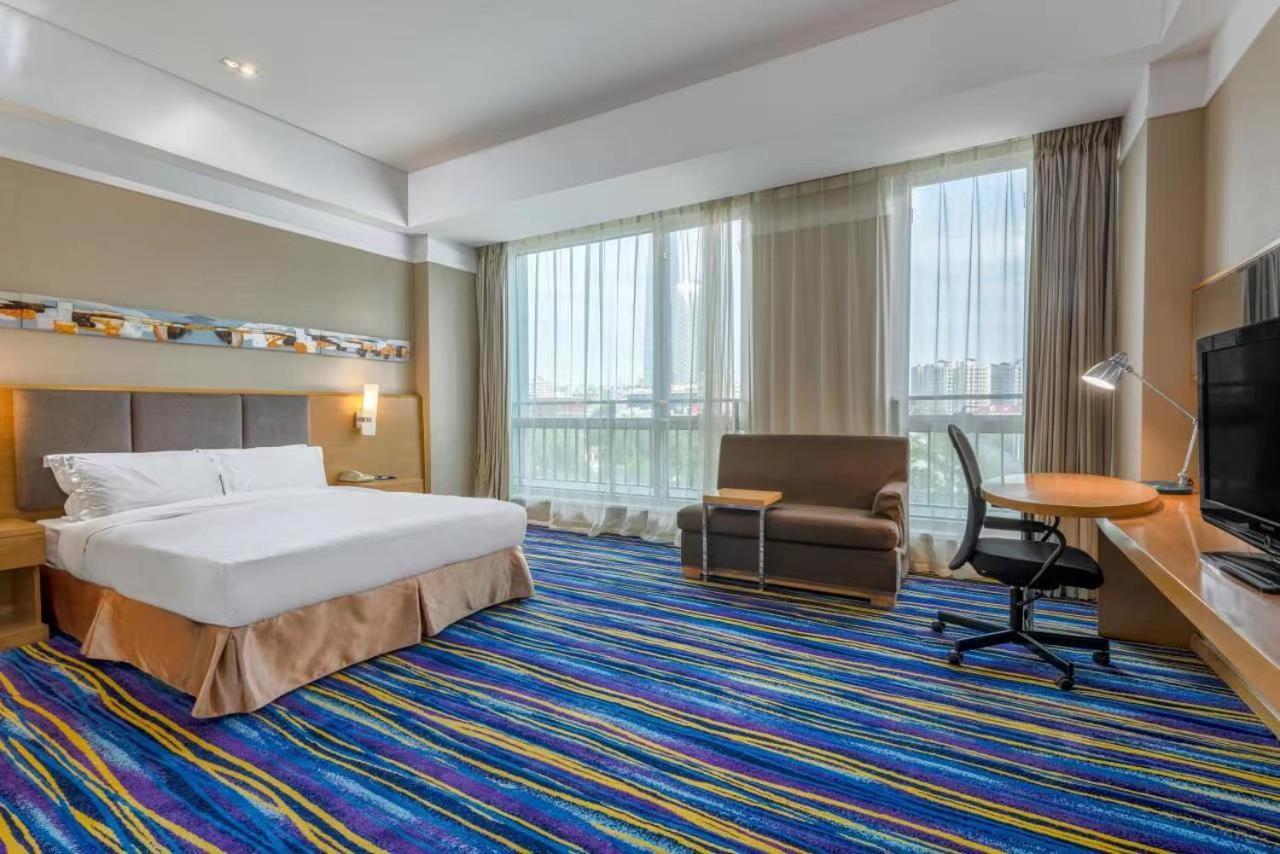 Holiday Inn Express Tianjin Heping By Ihg Exterior photo